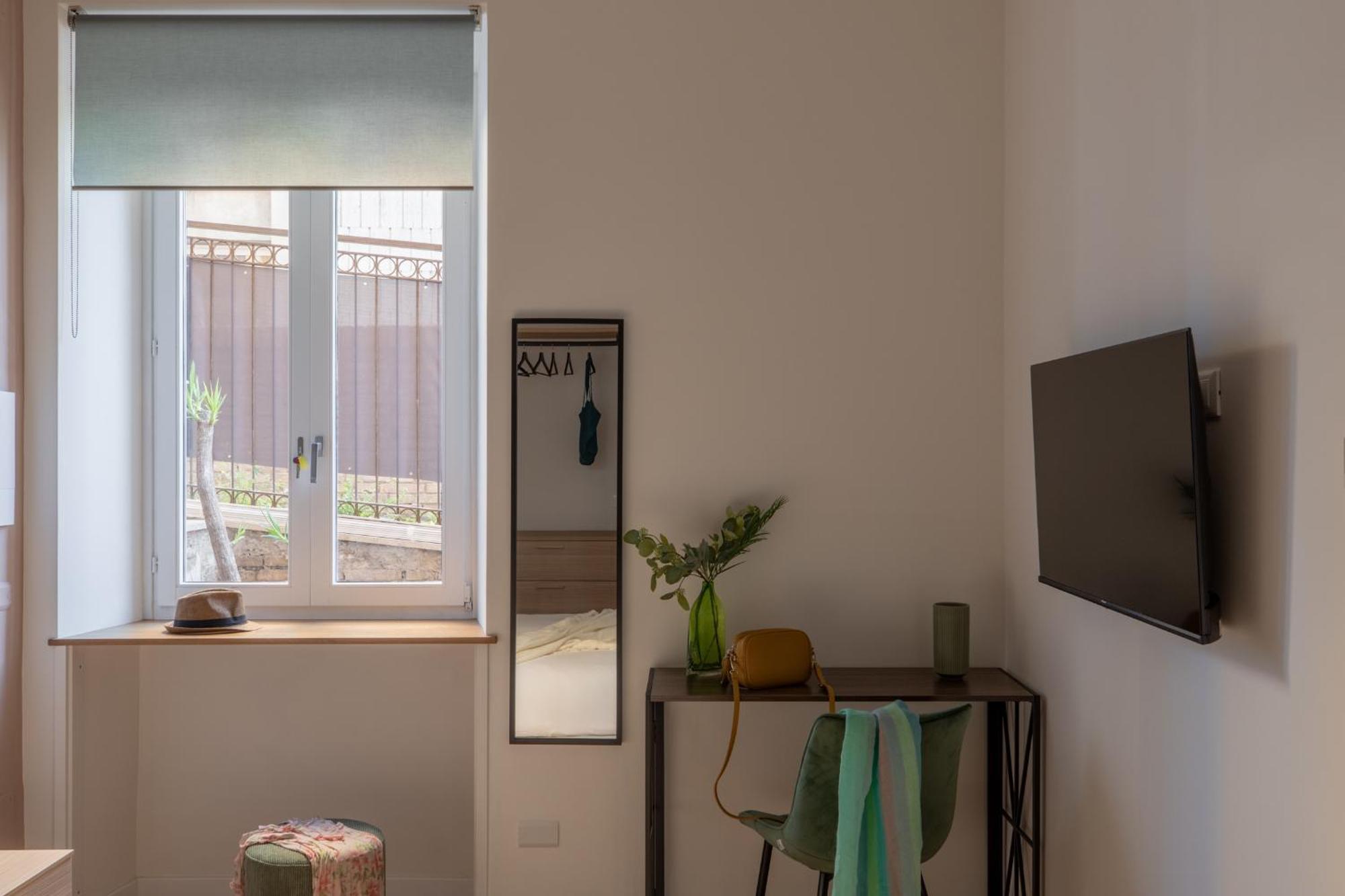 Iflat Saint Peter Chic Brand New * Roma